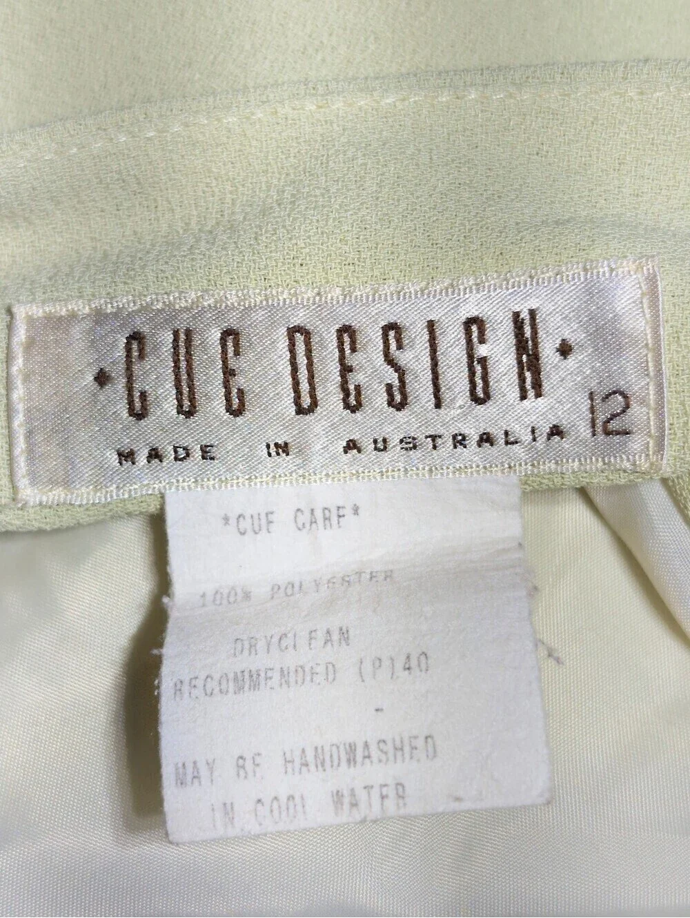 1980s Cue Design Australia Sz 6 /8 Short Sleeve Skirt Set Sage Tinted Cream